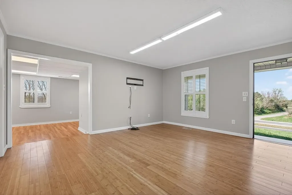 105 E Wilmouth Drive Rickman TN 38580