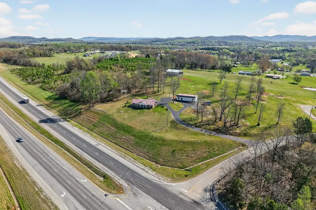 105 E Wilmouth Drive Rickman TN 38580