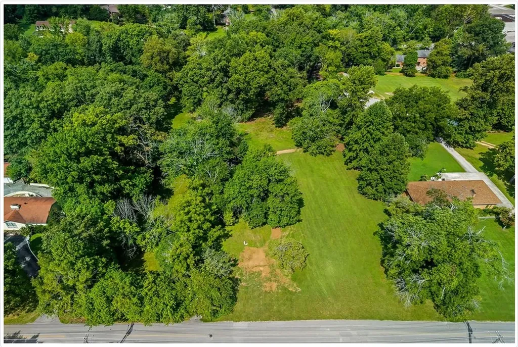 810 Breeding Avenue Cookeville TN 38501