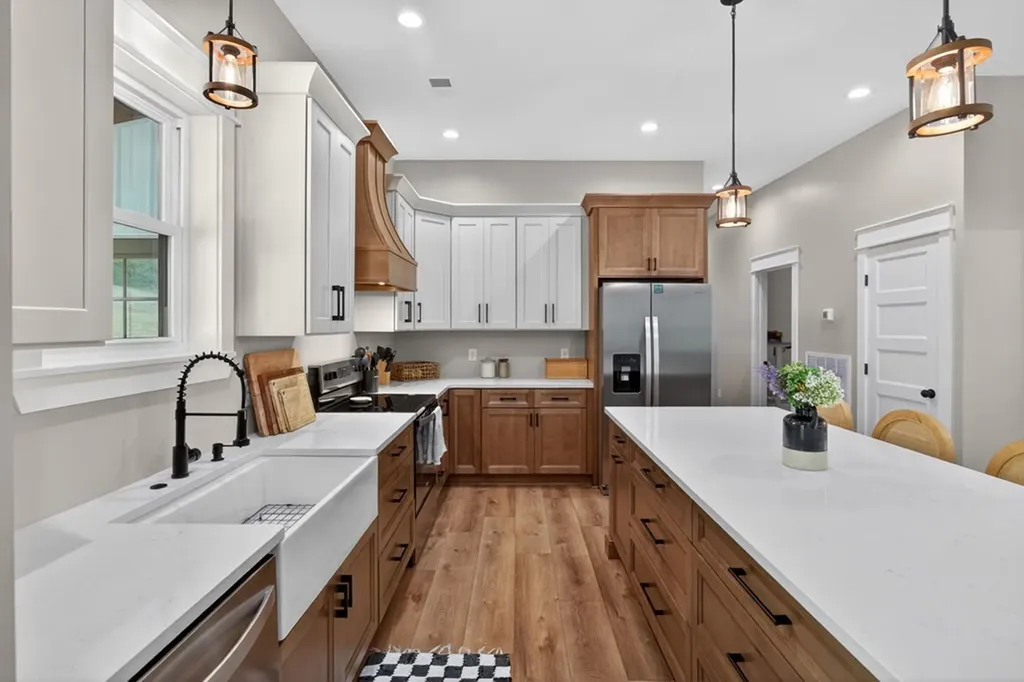 53 Kemp Hollow Road Pleasant Shade TN 37145