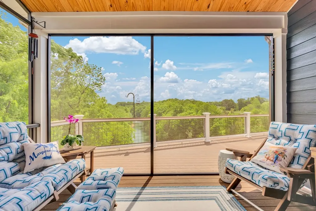 136 Rocky River Shores Rock Island TN 38581