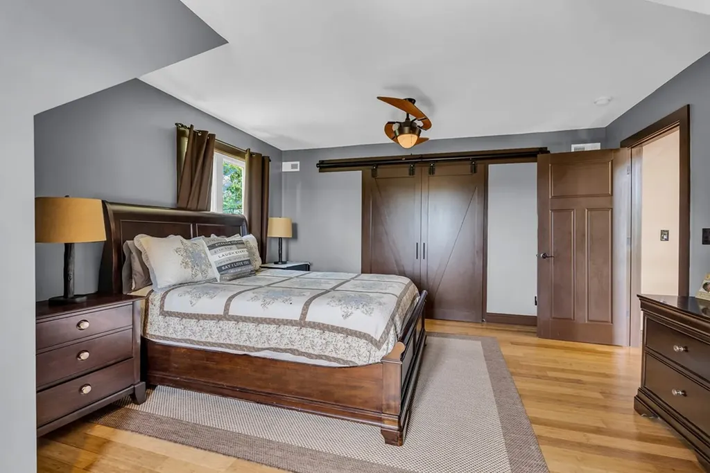 136 Rocky River Shores Rock Island TN 38581