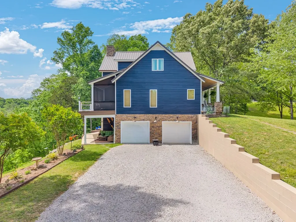 136 Rocky River Shores Rock Island TN 38581