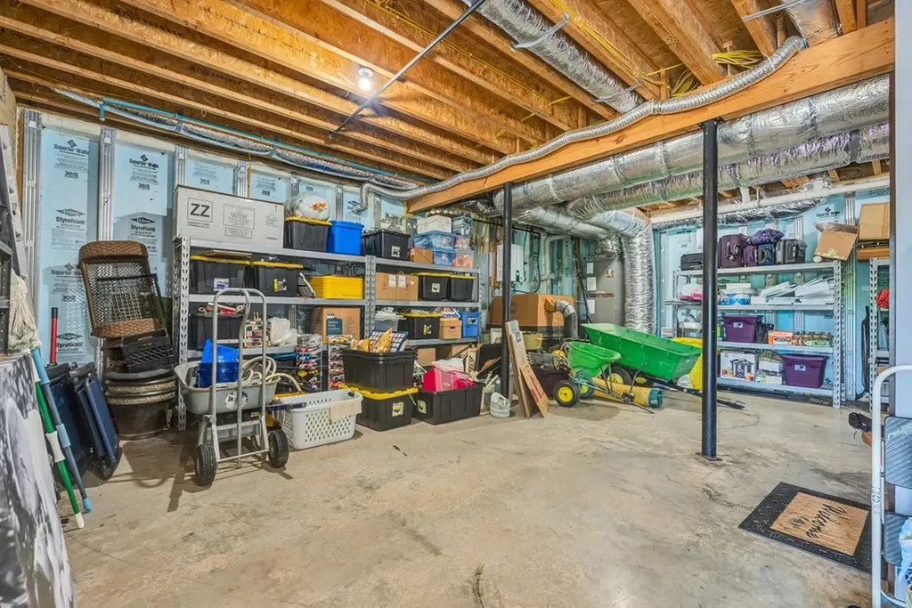 136 Rocky River Shores Rock Island TN 38581