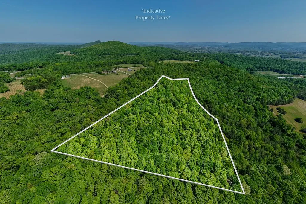 5809 Faix Road Byrdstown TN 38549
