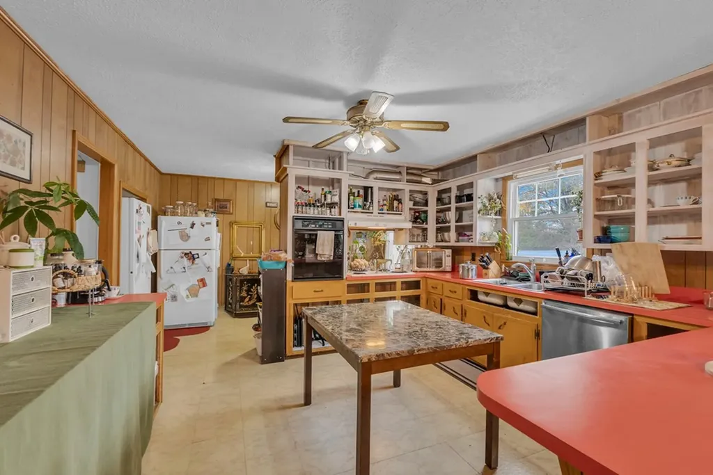 5881 Burgess Falls Road Sparta TN 38583