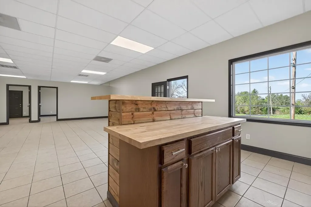 105 E Wilmouth Drive Rickman TN 38580