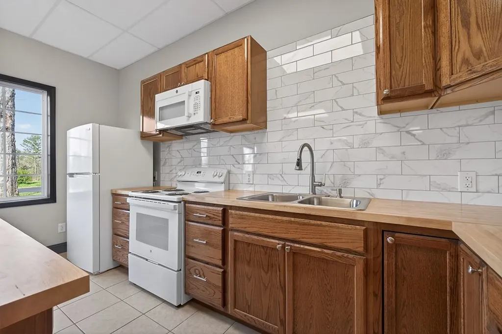 105 E Wilmouth Road Rickman TN 38580