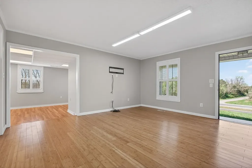 105 E Wilmouth Road Rickman TN 38580