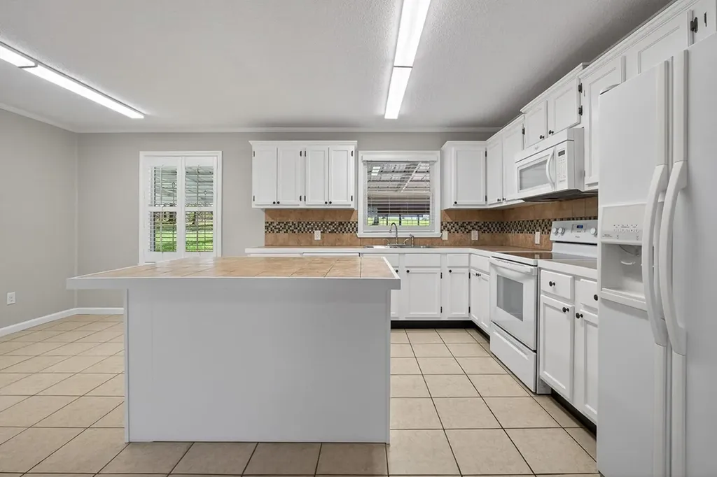 105 E Wilmouth Road Rickman TN 38580
