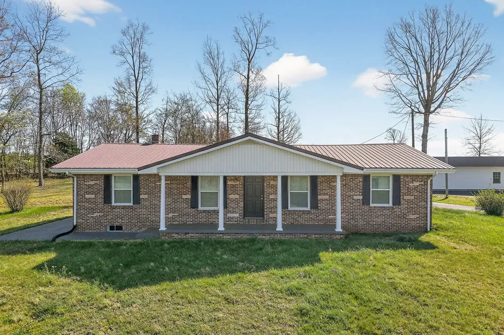 105 E Wilmouth Road Rickman TN 38580