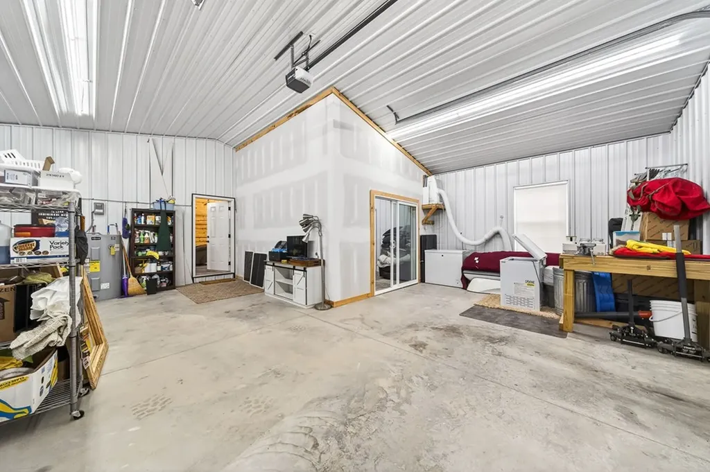 5218 Turney Groce Road Byrdstown TN 38549