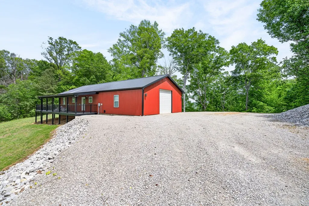 5218 Turney Groce Road Byrdstown TN 38549