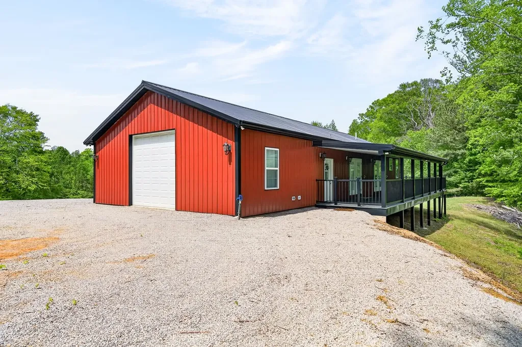 5218 Turney Groce Road Byrdstown TN 38549