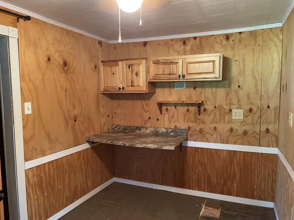 140 Spivey Lane Gainesboro TN 38562