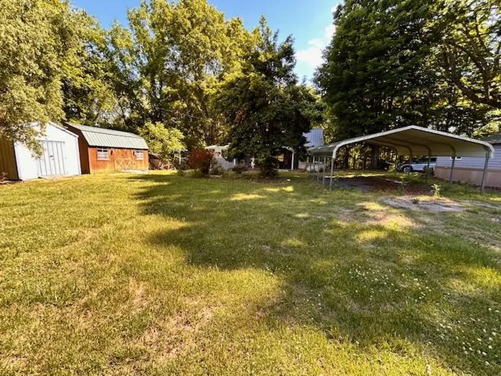 140 Spivey Lane Gainesboro TN 38562