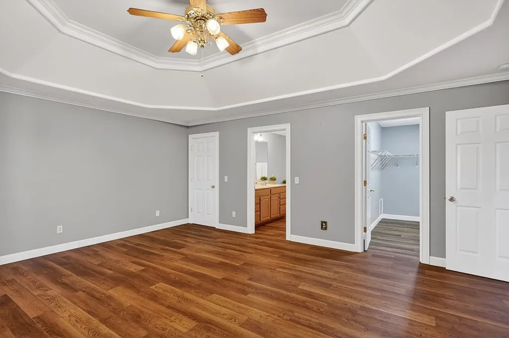 5561 Nashville Highway Baxter TN 38544