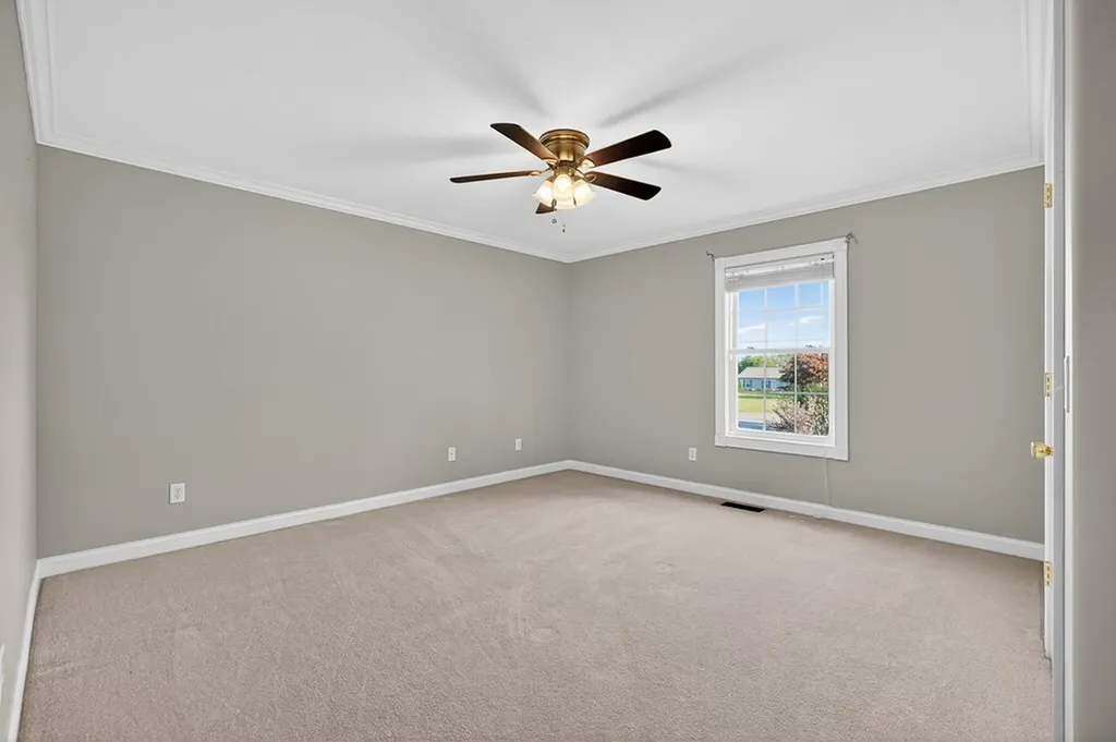 5561 Nashville Highway Baxter TN 38544