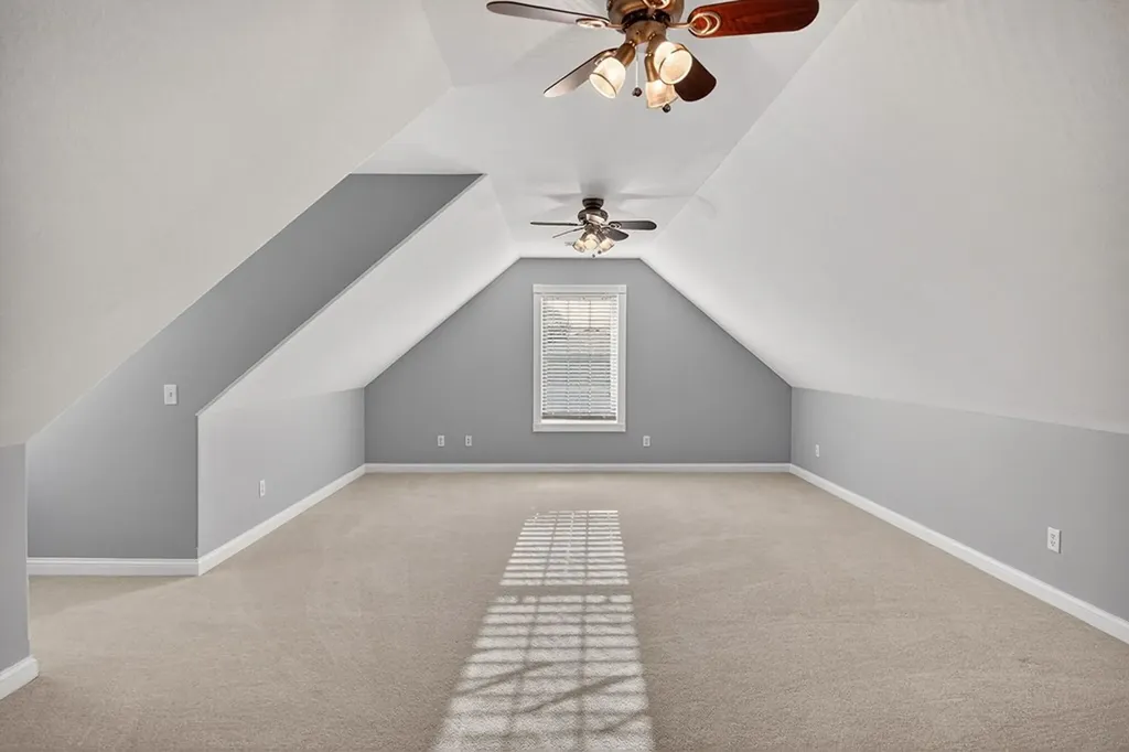 5561 Nashville Highway Baxter TN 38544