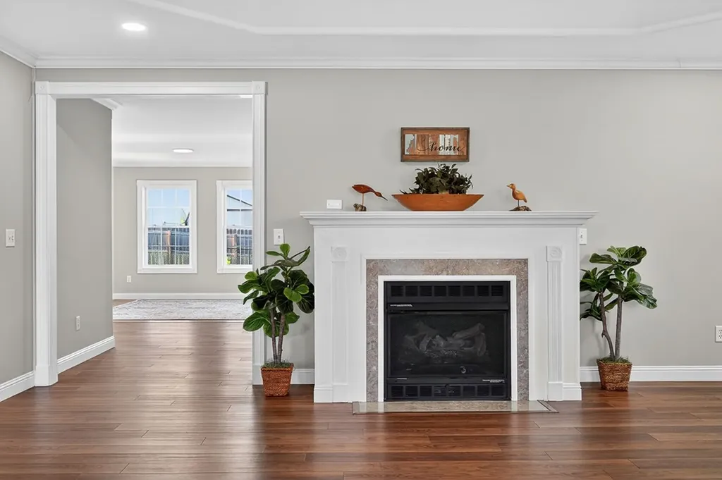 5561 Nashville Highway Baxter TN 38544