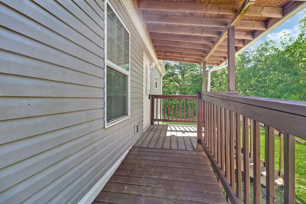 2055 Bell Road Crossville TN 38572