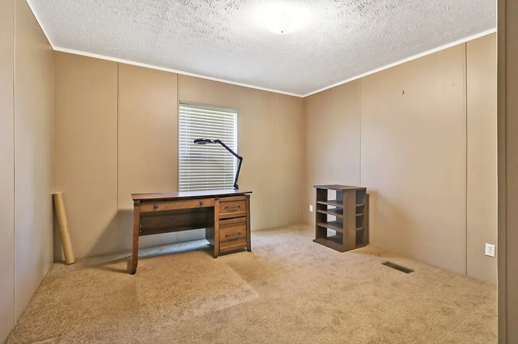 2055 Bell Road Crossville TN 38572