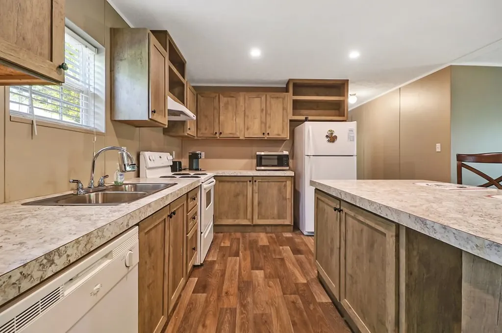 2055 Bell Road Crossville TN 38572
