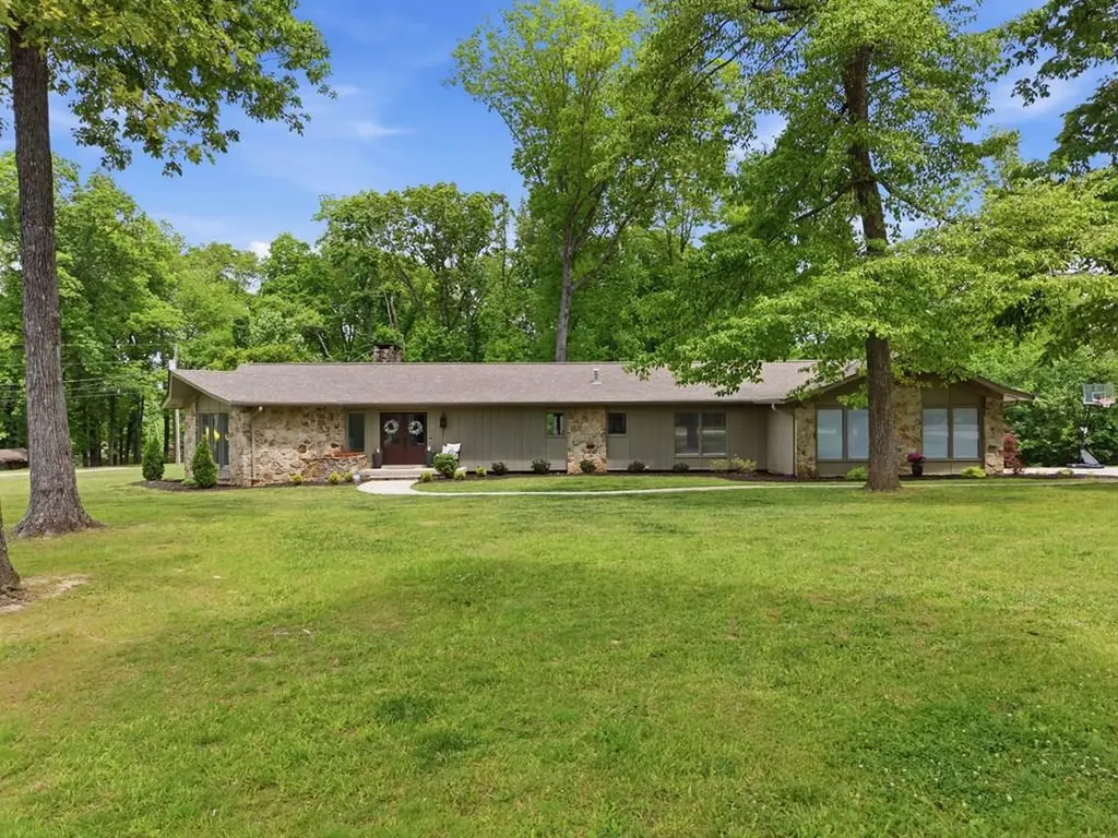 1123 Skyline Drive Sparta TN 38583