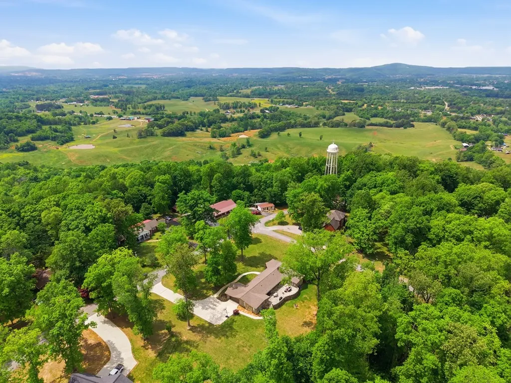 1123 Skyline Drive Sparta TN 38583