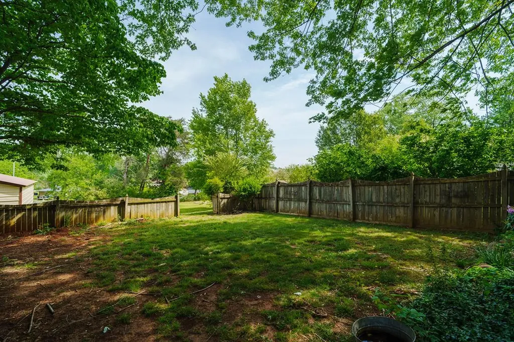128 N. Turner Drive Sparta TN 38583