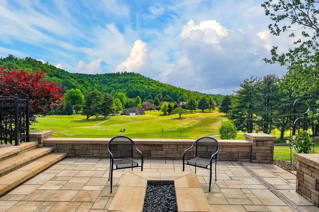 1651 N Plantation Drive Cookeville TN 38506