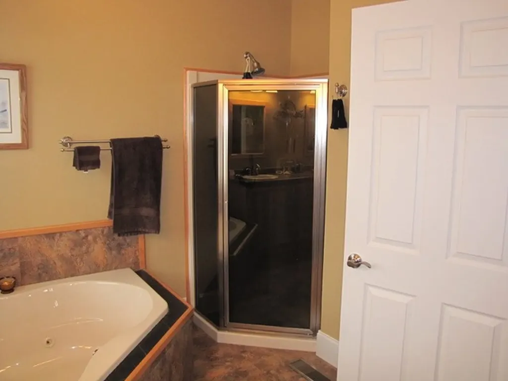 734 Ridgetop Drive Jamestown TN 38556