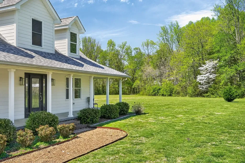 302 Ligon Lane Baxter TN 38544