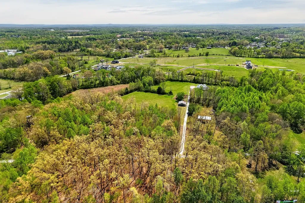 302 Ligon Lane Baxter TN 38544