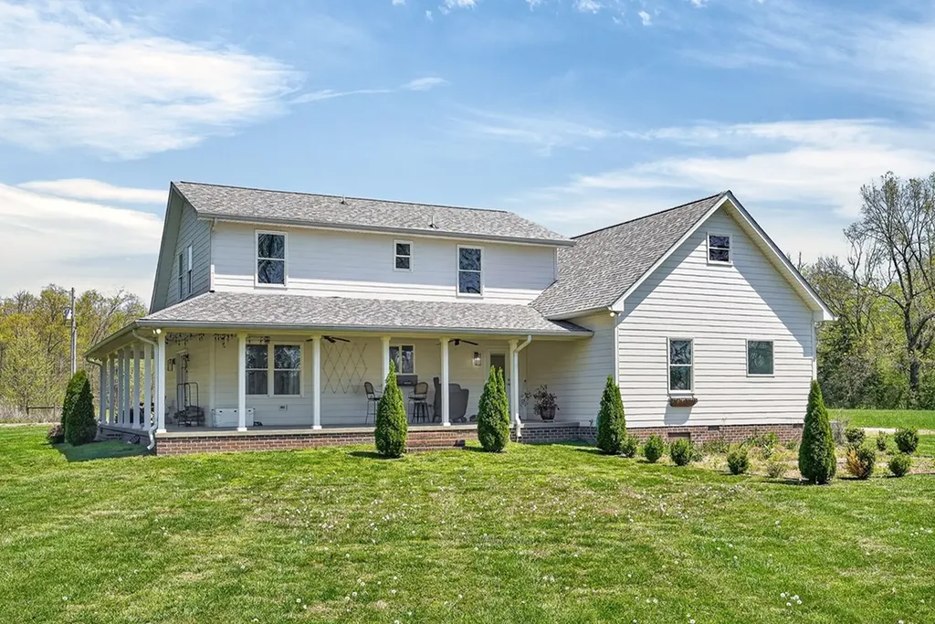 302 Ligon Lane Baxter TN 38544