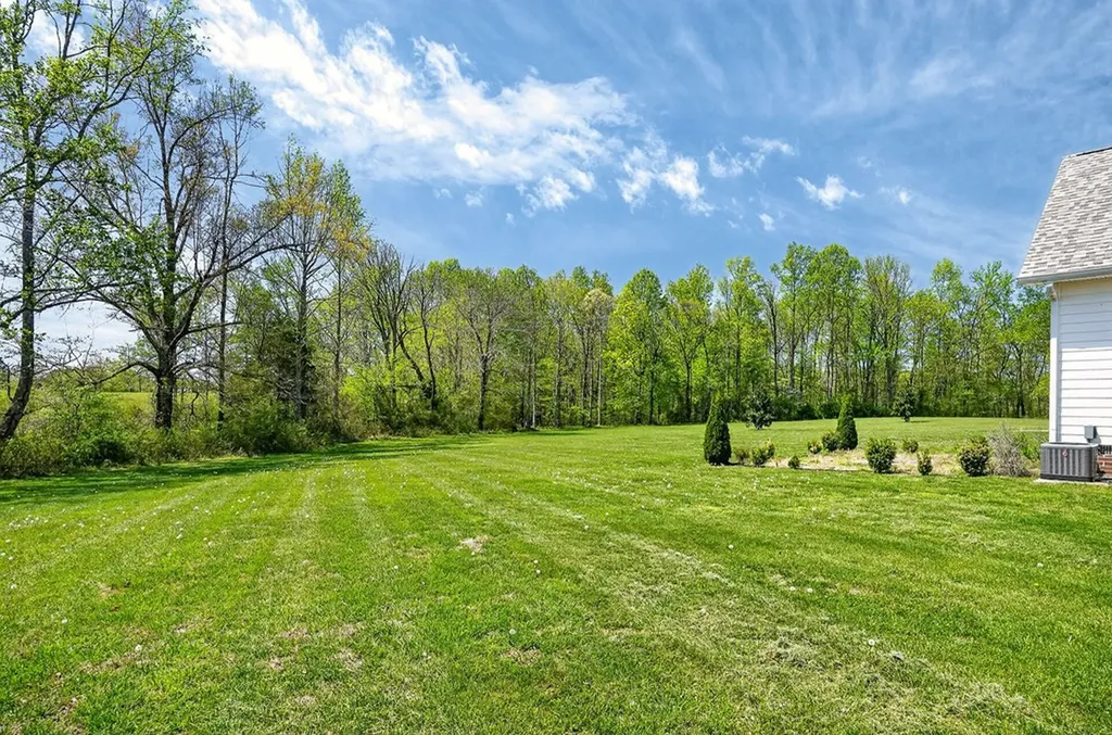 302 Ligon Lane Baxter TN 38544