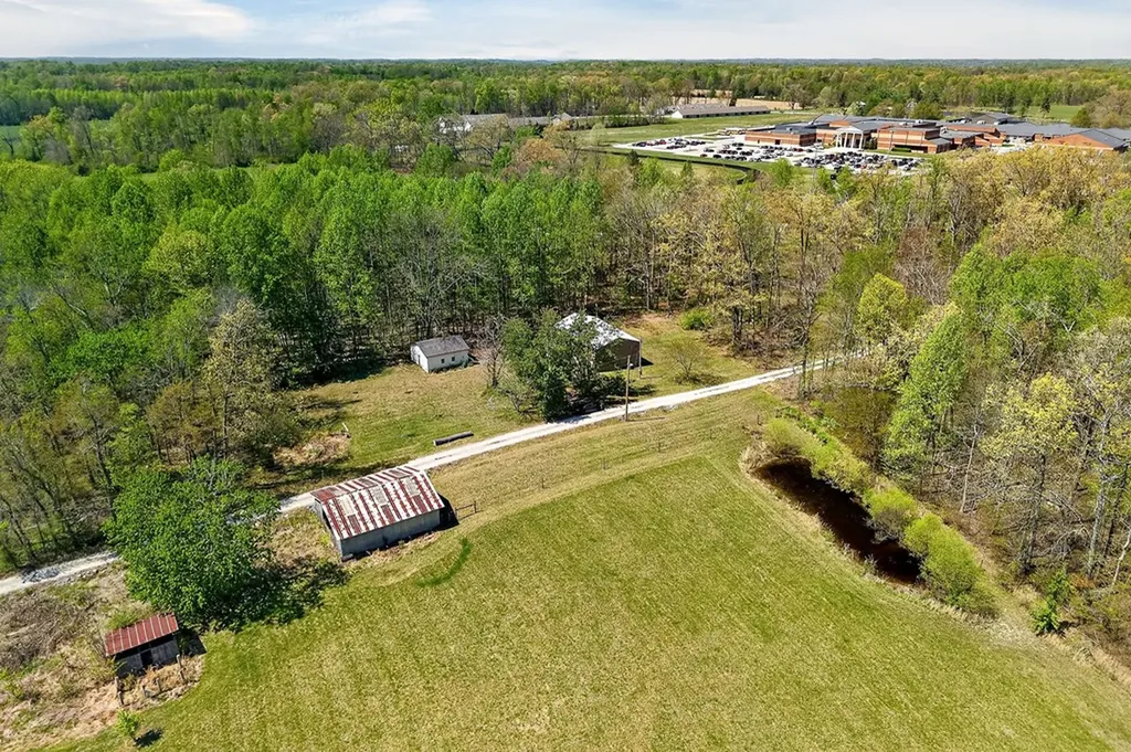 302 Ligon Lane Baxter TN 38544