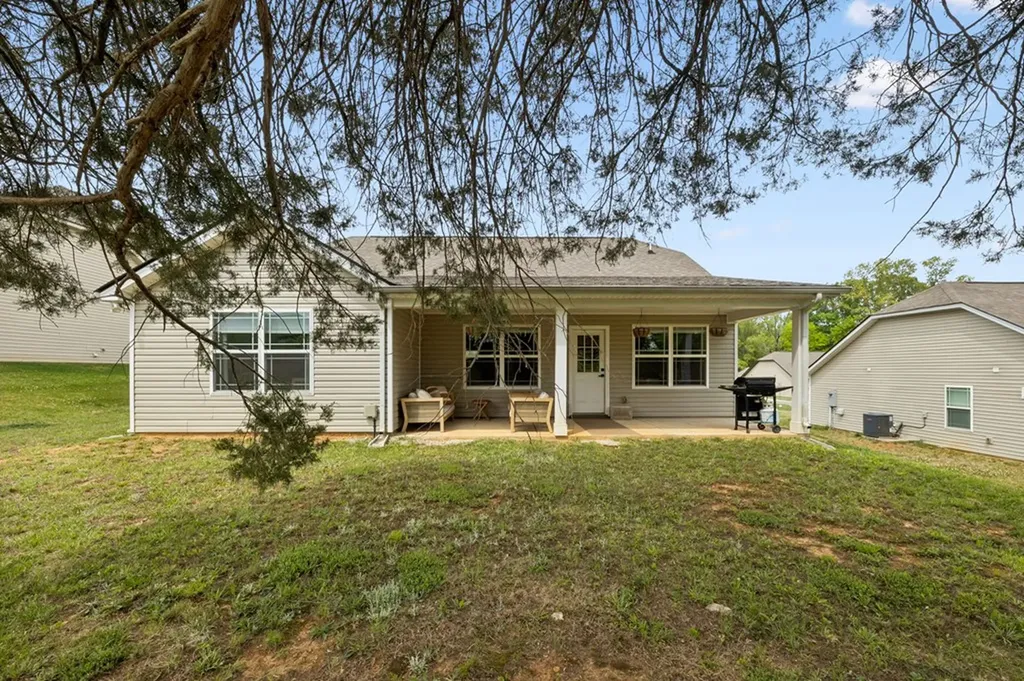 745 Cedar Lane Springfield TN 37172