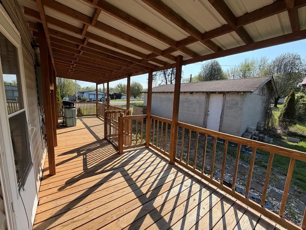 303 W Stewart Avenue Monterey TN 38574