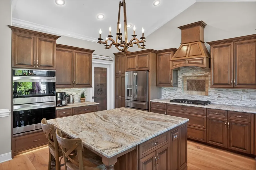 959 Oak Hill Road Rickman TN 38580