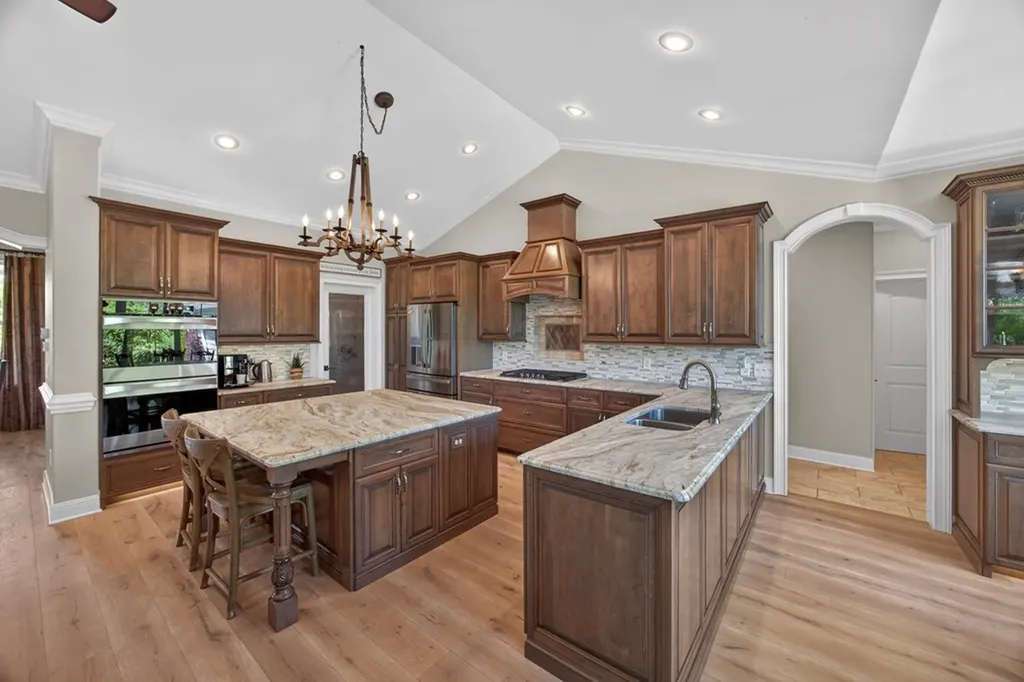 959 Oak Hill Road Rickman TN 38580
