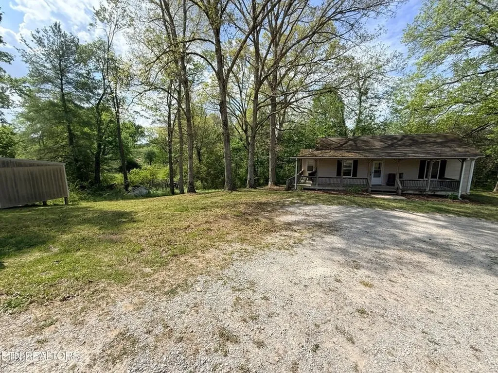 1258 Hensley Road Jamestown TN 38556-5905