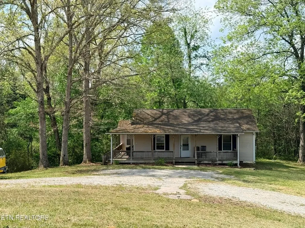 1258 Hensley Road Jamestown TN 38556-5905
