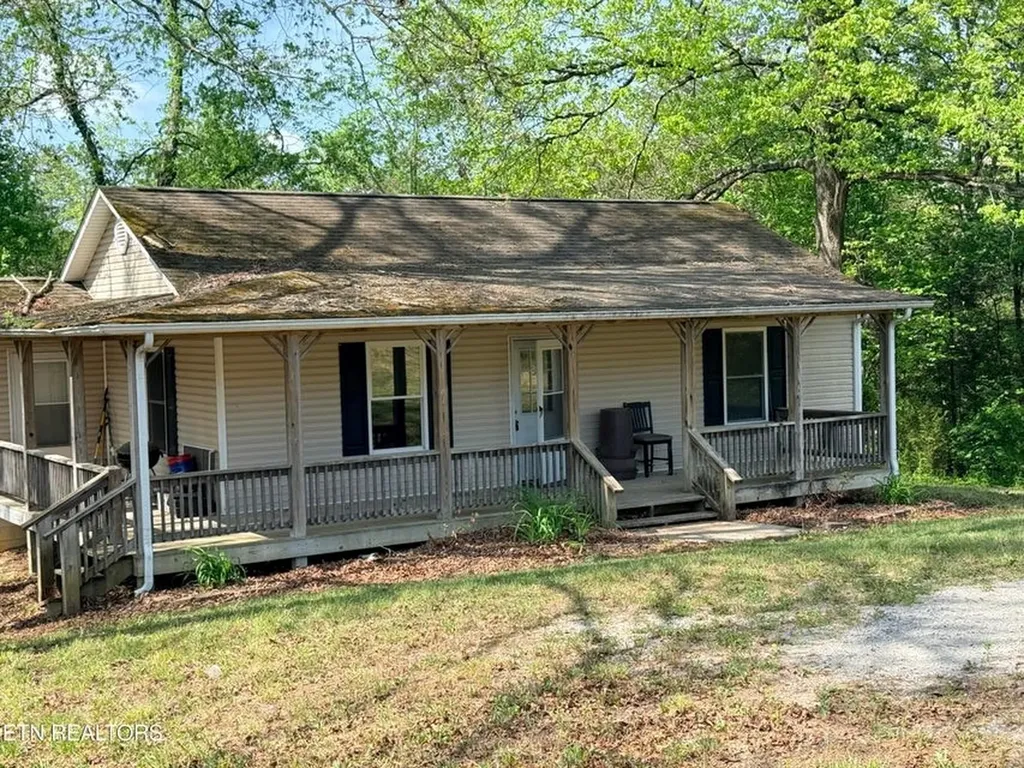 1258 Hensley Road Jamestown TN 38556-5905