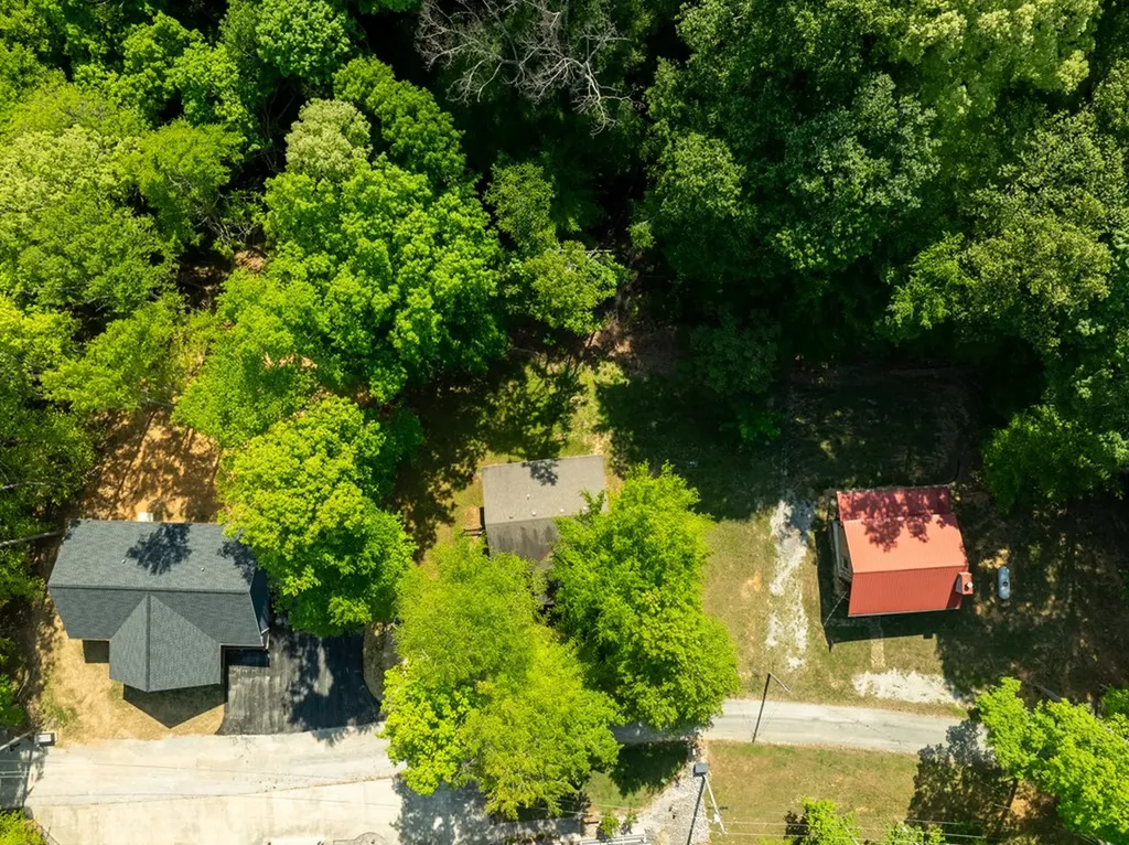 118 Seminole Lane Byrdstown TN 38549