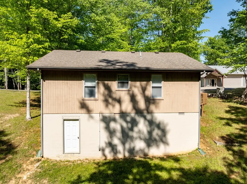 118 Seminole Lane Byrdstown TN 38549