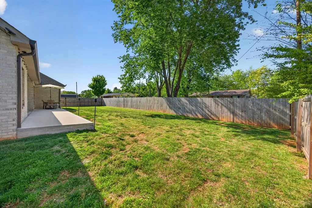 141 W Cemetery Road Cookeville TN 38506