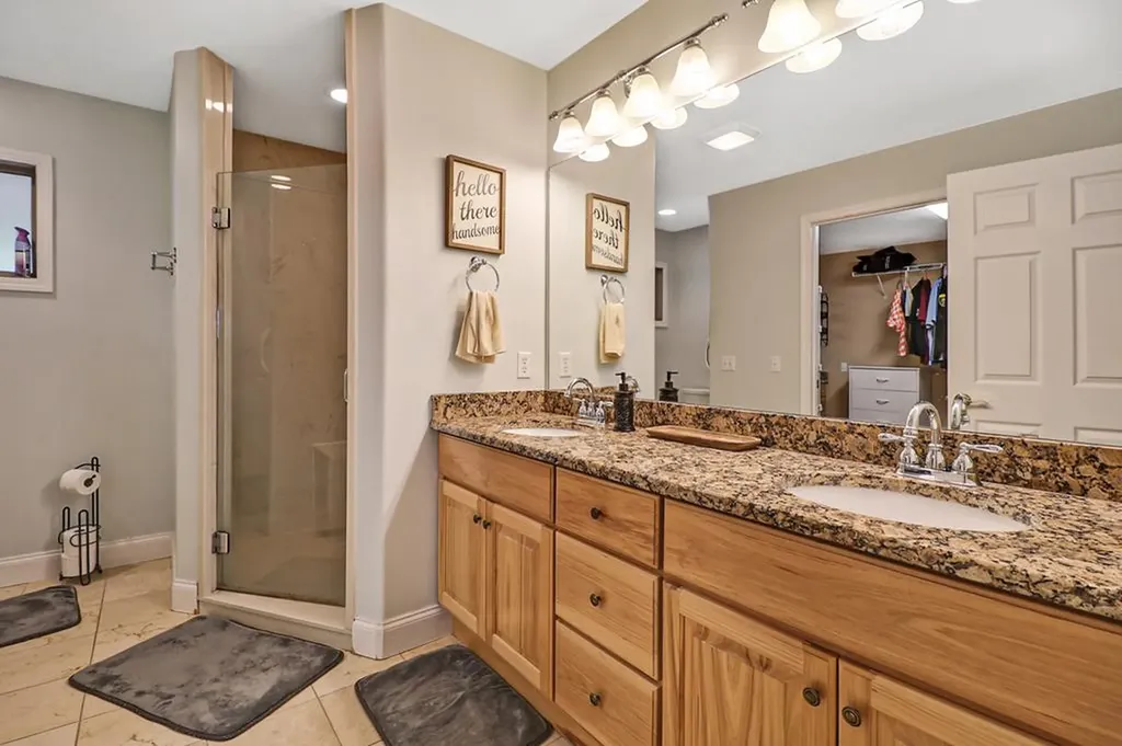169 Catoosa Canyon Drive Crossville TN 38571