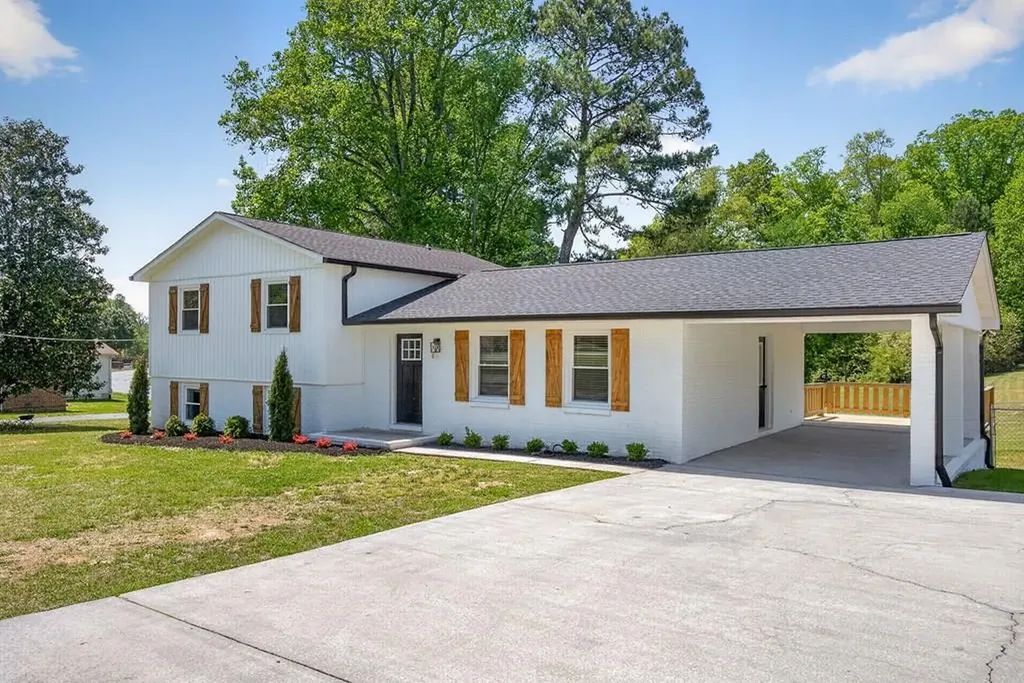 1021 Holladay Road Cookeville TN 38501