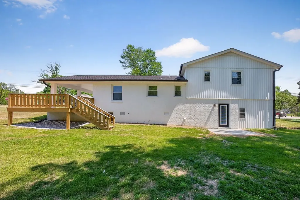 1021 Holladay Road Cookeville TN 38501